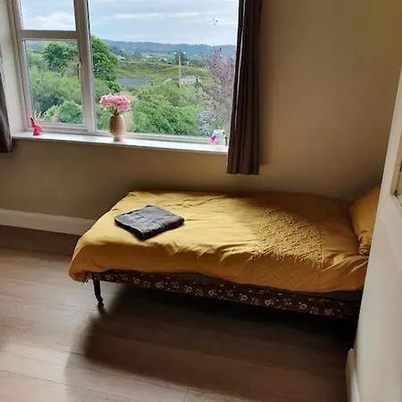 Ferienhaus Private 3 Bedroom House Ideal For Family & Friends *