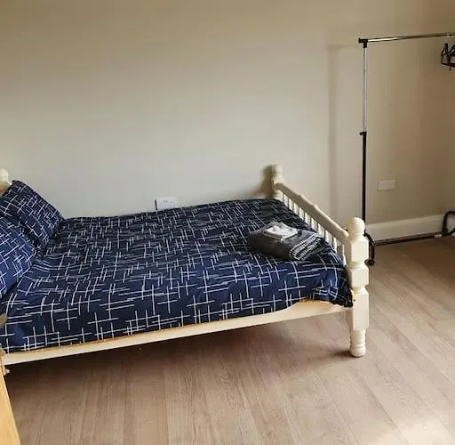 Private 3 Bedroom House Ideal For Family & Friends